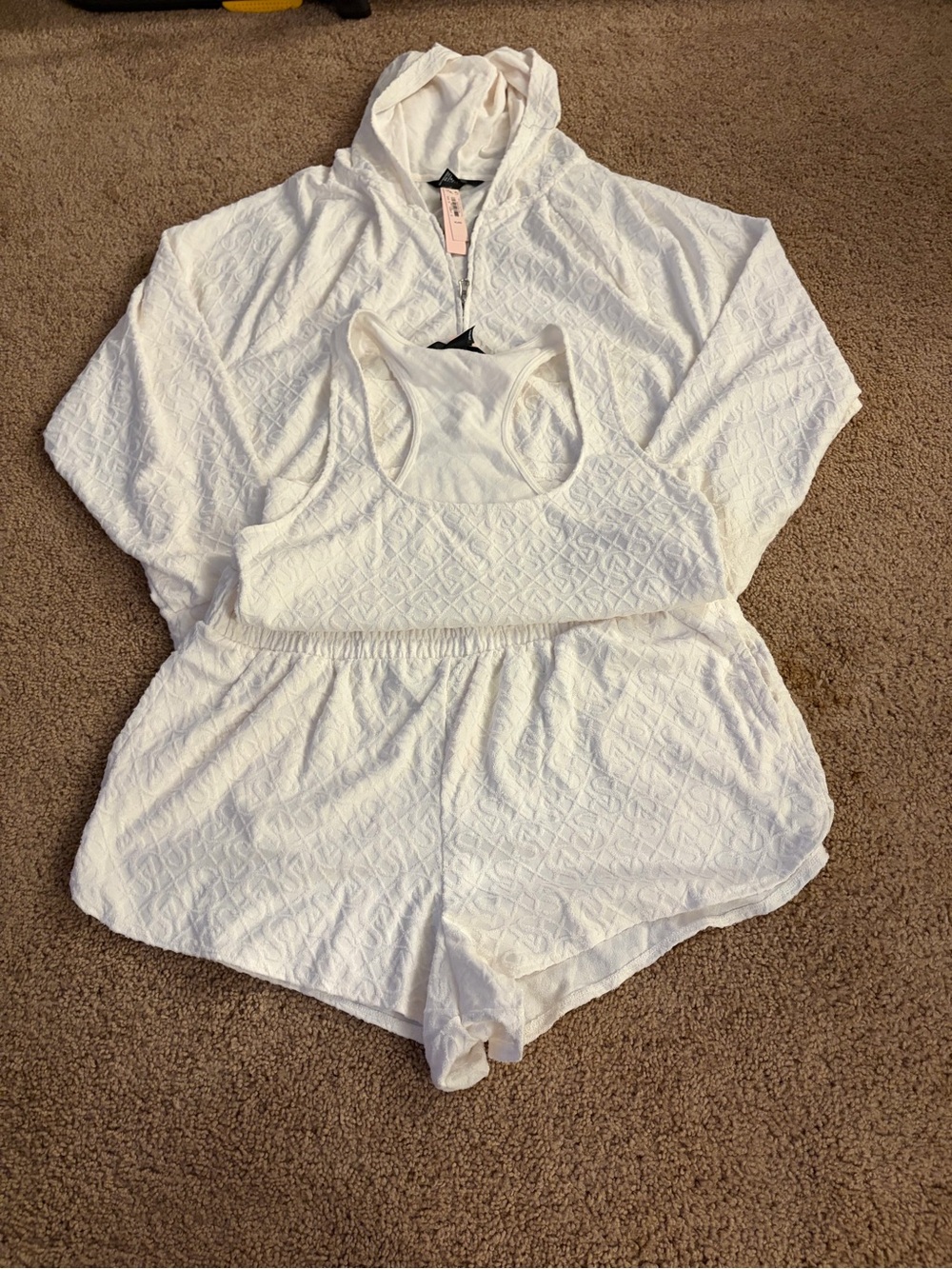 VS Ivory Terry Hooded 3pc Lounge Set